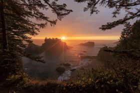 IMAXの巨大スクリーンで、アメリカの知られざる大自然を味わう！