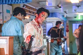 心臓の弱い人はご用心…『オオカミ狩り』より戦慄の場面写真を一挙公開