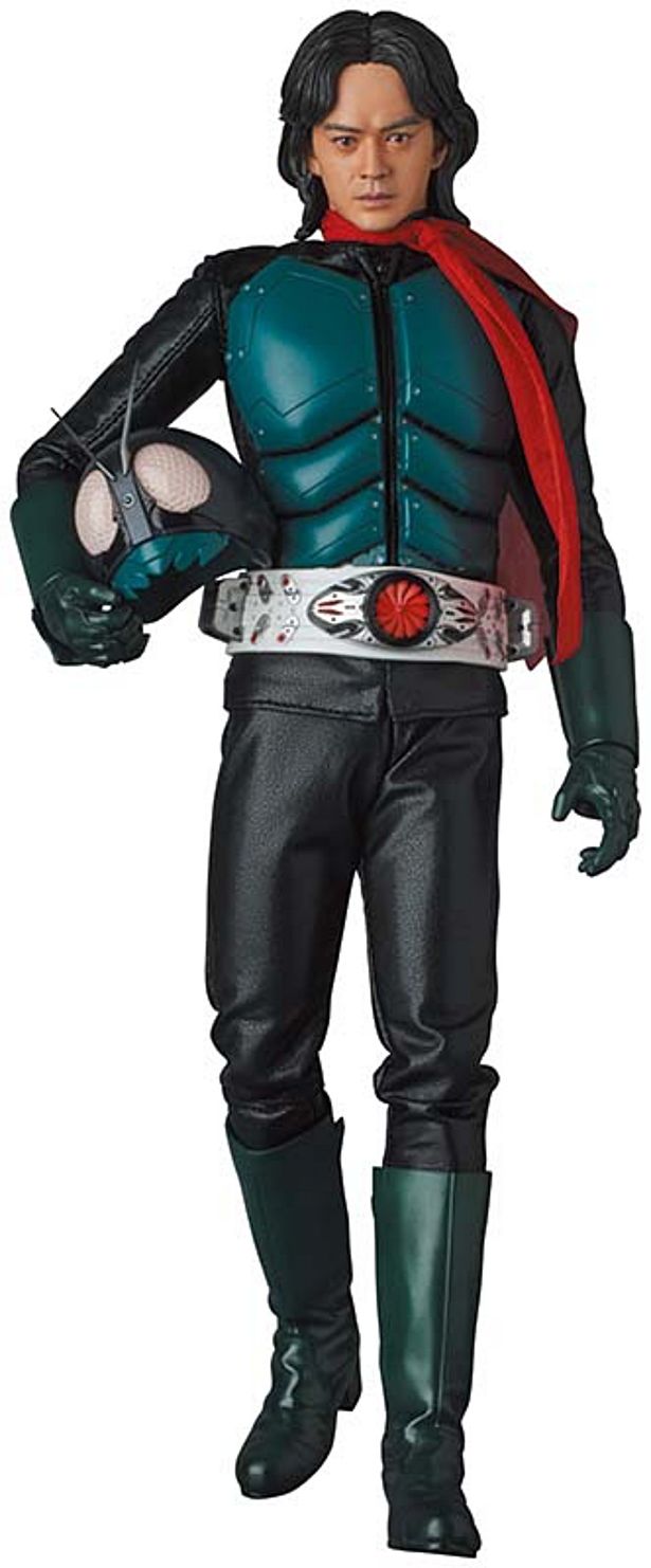 手持ち用マスクも付属する遊びがいのあるアイテムだ(「リアルアクションヒーローズ No.789 RAH 仮面ライダー(シン・仮面ライダー)」)