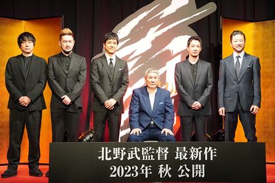 構想に30年、製作費15億円を費やした映画『首』では、戦国時代を新たな視点から描くという