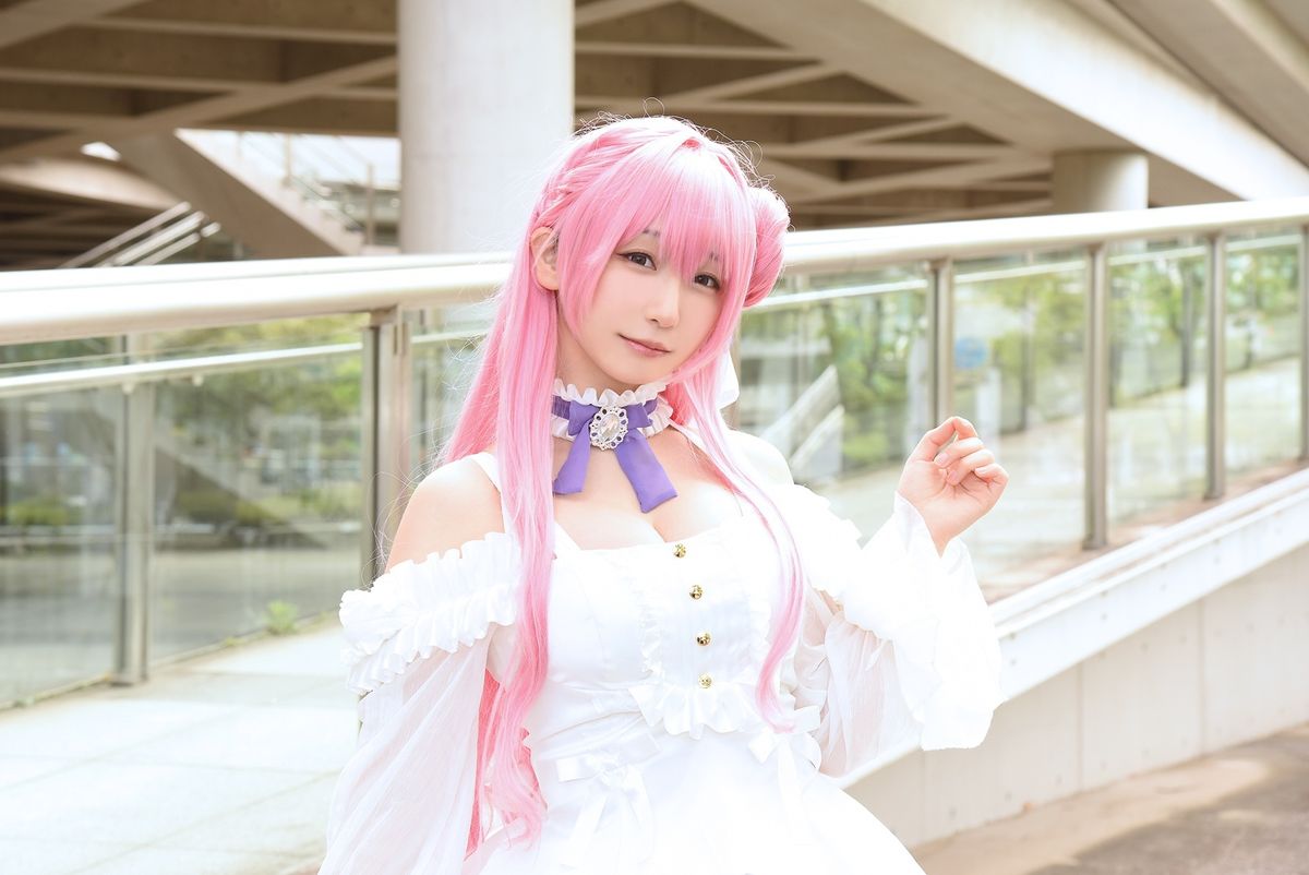 コスプレイヤー伊織もえが語る、再現へのこだわり「シルエットのため
