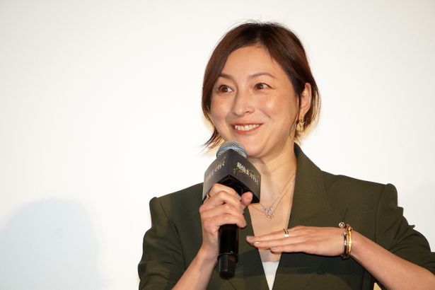 『最後まで行く』初日舞台挨拶の様子