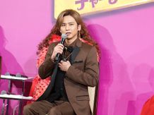 ミュージカル「チャーリーとチョコレート工場」でウィリー・ウォンカを演じる堂本光一