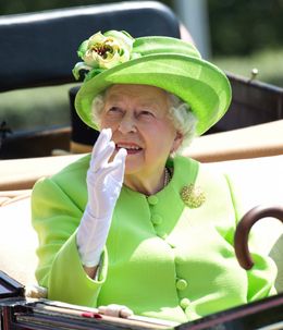 なんてエレガントなお召し物！