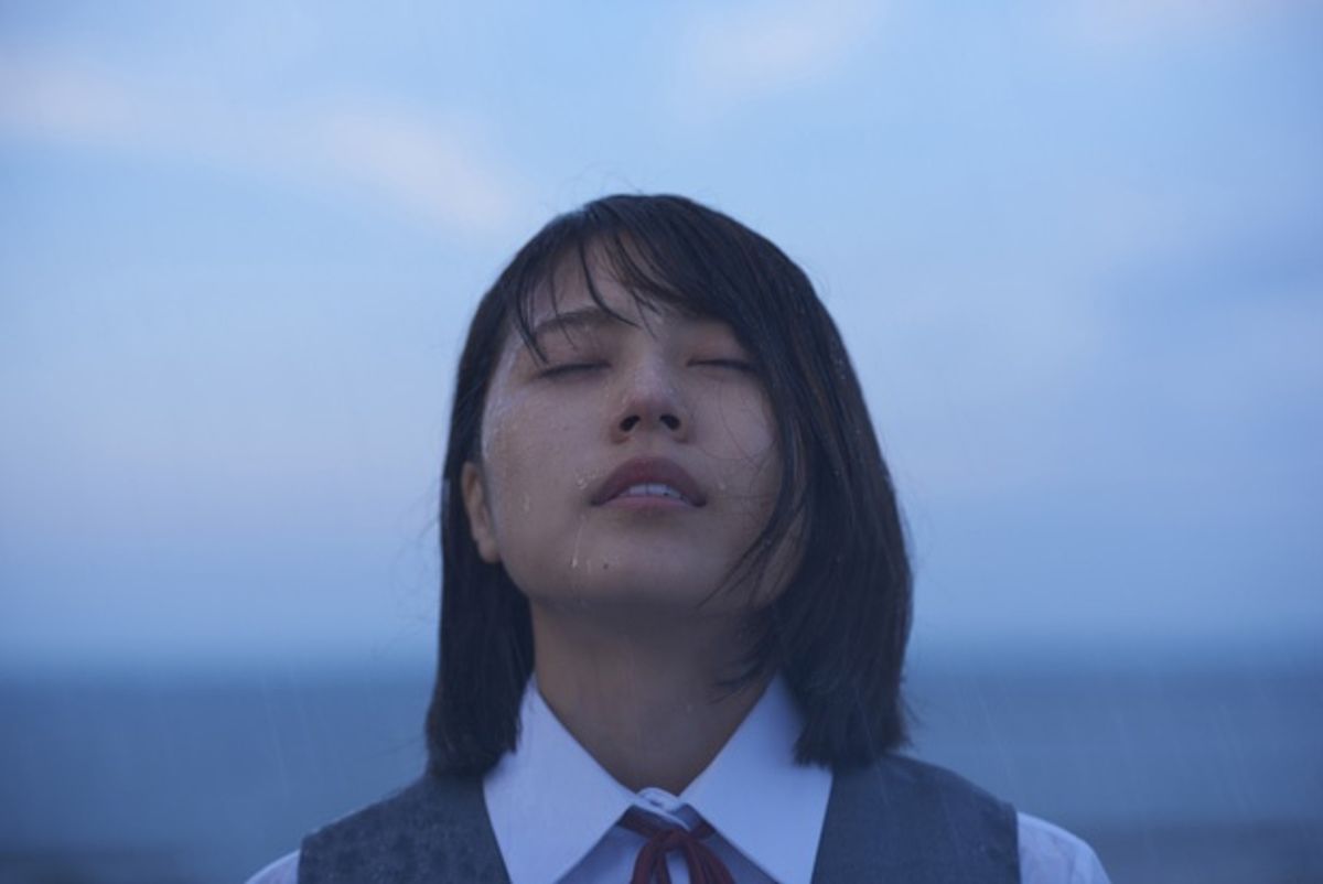 坂口健太郎が有村架純を抱きしめる…！『ナラタージュ』場面