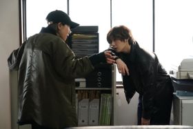 安藤サクラ＆山田涼介共演『BAD LANDS　バッド・ランズ』最狂姉弟の 悪巧みを捉えた新規場面写真