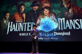 『ホーンテッドマンション』を手掛けたジャスティン・シミエン監督が本作に込めた熱き想いとは？