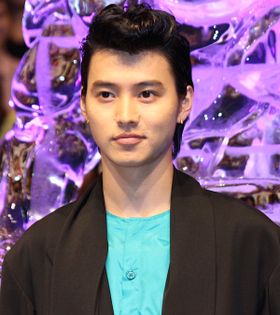 山崎賢人「めちゃくちゃうれしい！」と感激