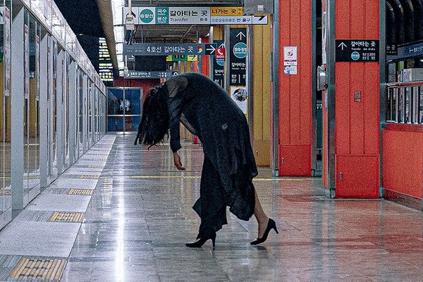 人気ウェブトゥーンを映画化した『オクス駅お化け』