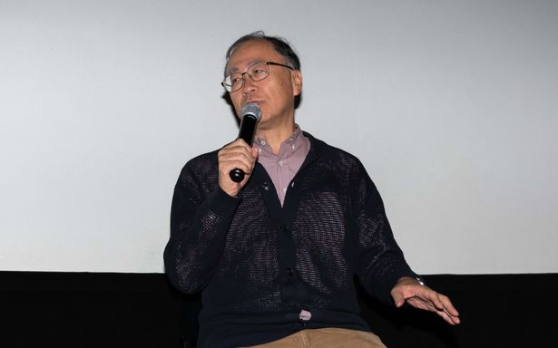【写真を見る】世界で唯一“ゴジラ”と“ガメラ”を両方手掛けた金子修介が明かす、ガメラの新たなアイデアに会場は騒然