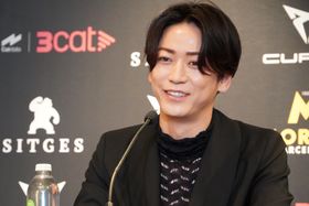 亀梨和也、現地の言葉で挨拶！記者を沸かせた