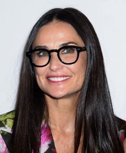 デミ・ムーア、54歳にして美しすぎるその完璧なボディ