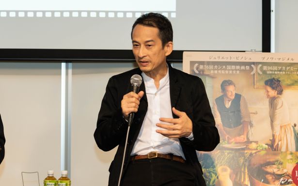 自身の映画哲学にも触れながら、1時間にわたってトークを展開した