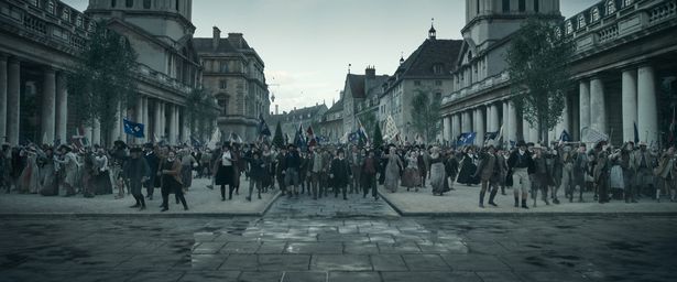 歴史上最もドラマティックな時代ともいえるフランス革命前後。映画や小説などさまざまなかたちで伝えられてきた