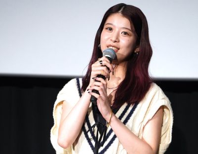 主演作『コーポ・ア・コーポ』(公開中)の公開記念舞台挨拶で撮影を振り返った馬場ふみか