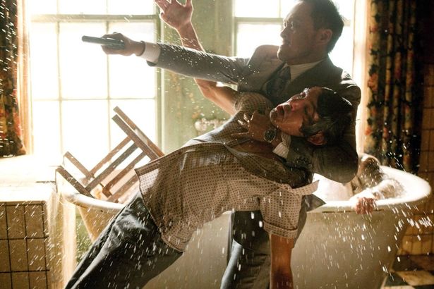 他人の夢に潜入するスパイたちを描いた『インセプション』に実業家のサイトー役で出演した