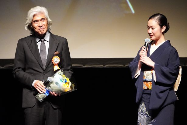 黒木華、佐藤浩市に感謝！