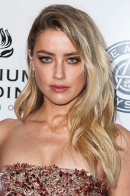 アンバー・ハード、新恋人の大富豪にフラれた？ 