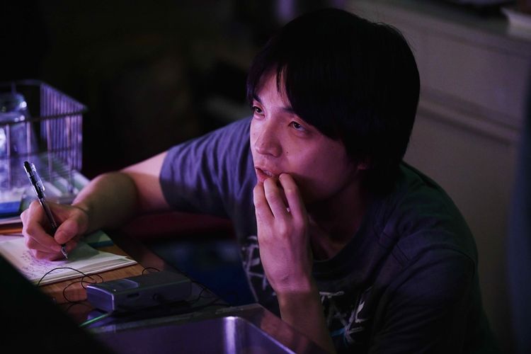 不器用な“伝説のハガキ職人”を、岡山天音が全身全霊で熱演する青春ムービー『笑いのカイブツ』など週末観るならこの3本！
