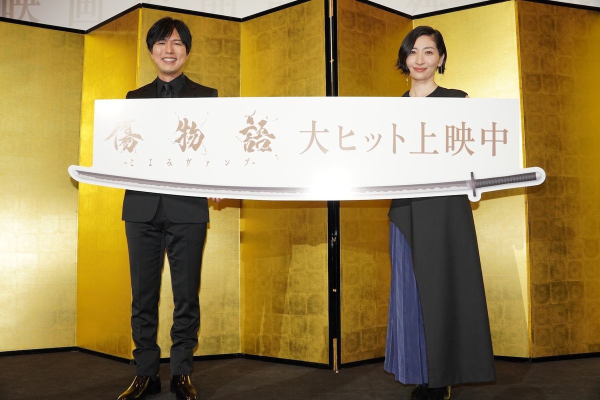 坂本真綾、＜物語＞シリーズの魅力は「神谷浩史」と座長に