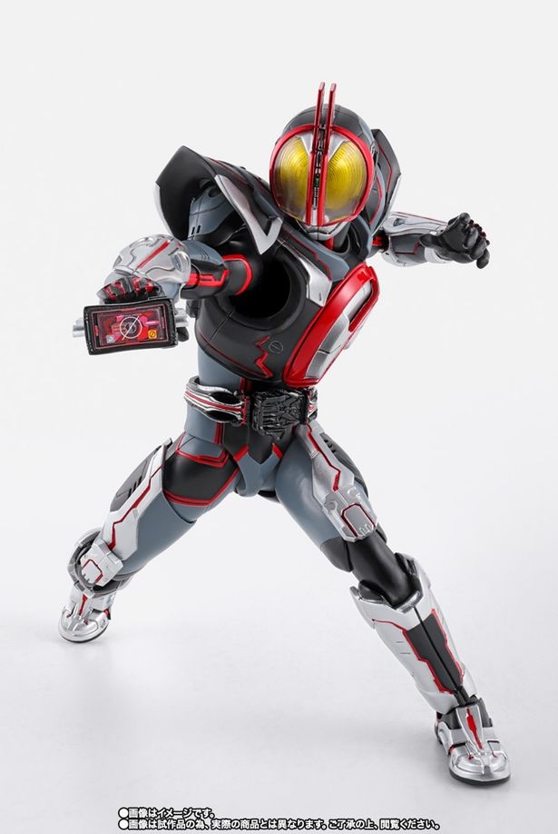 パーツと可動の組み合わせにより、多彩な劇中のアクションを再現(「S.H.Figuarts（真骨彫製法）仮面ライダーネクストファイズ」)