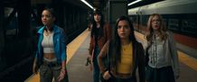 マーベル初の本格ミステリー・サスペンス『マダム・ウェブ』謎が深まる予告＆場面写真が解禁！　スペシャルフォーマット上映も決定