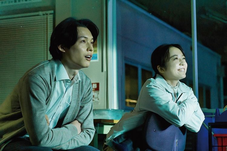 松村北斗＆上白石萌音の“カテゴライズできない関係性”に共感。映画ファンは三宅唱監督作『夜明けのすべて』をどう観た？