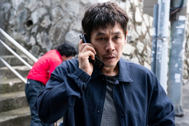 1999年に実際に起こった強盗殺人事件の実話をもとに描く社会派サスペンス