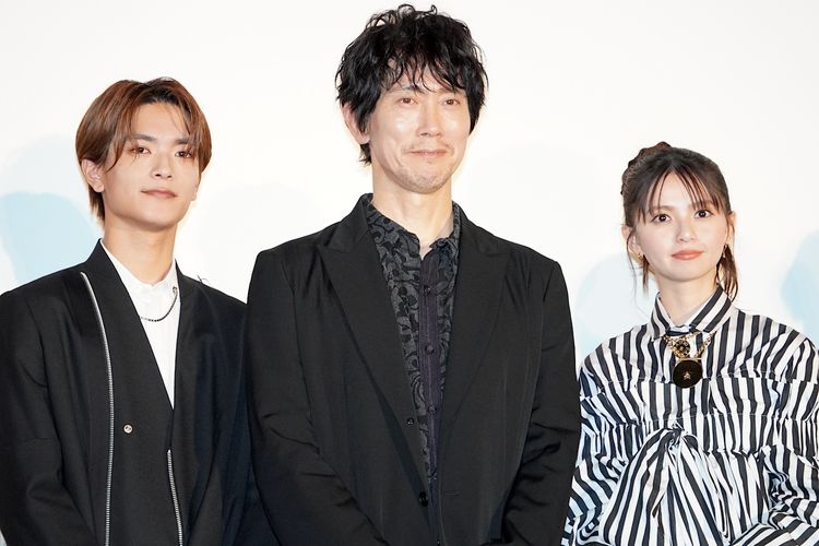 『マイホームヒーロー』高橋恭平の大泣きした“大ピンチ”エピソードに、佐々木蔵之介が「高いところ苦手やん」とツッコミ