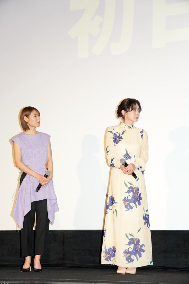 『変な家』初日舞台挨拶の様子