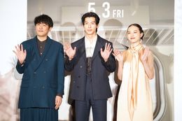 映画『青春18×2 君へと続く道』(5月3日公開)の来日記念記者会見に出席したシュー・グァンハン、清原果耶、藤井道人監督