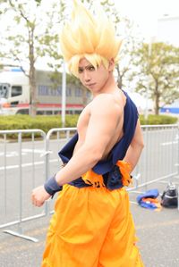 ドラゴンボール 孫悟空 スーパーサイヤ人 ブルー コスプレ ウィッグ ドラゴンボール 孫悟空 スーパーサイヤ人 ブルー コスプレ