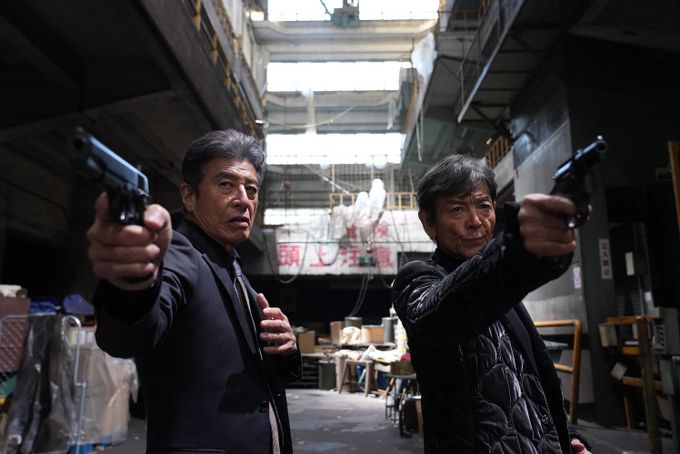 帰ってきた あぶない刑事のフォトギャラリー画像(6/17)｜MOVIE