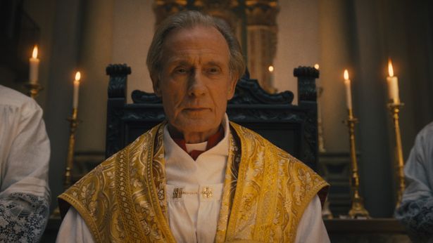 『ラブ・アクチュアリー』などで知られる名優、ビル・ナイも出演！