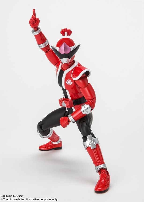 特徴的なコスチュームが目を引く「S.H.Figuarts ドンモモタロウ」