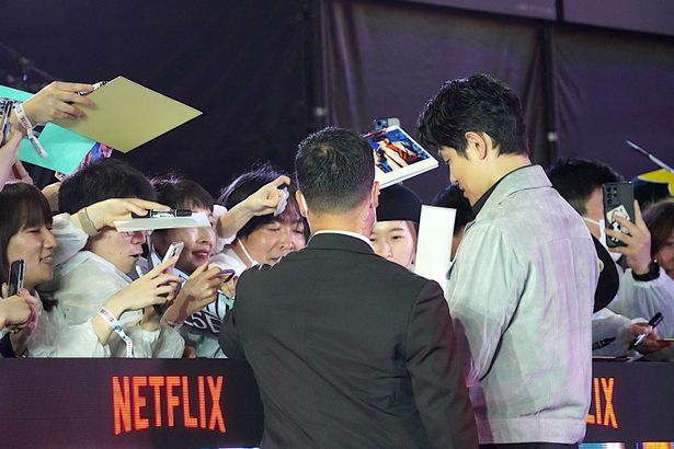 Netflix映画『シティーハンター』ブルーカーペット・ワールドプレミアの様子