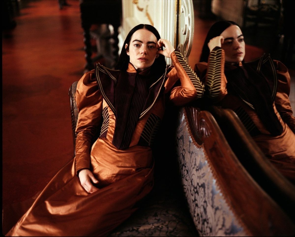 それを着た瞬間に泣きそうに」『哀れなるものたち』の斬新かつ