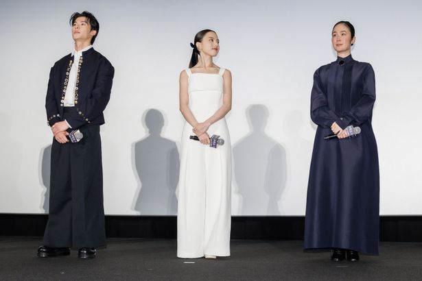 登壇したシュー・グァンハン、清原果耶、黒木華の華麗なファッションにも注目