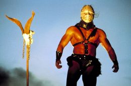 「マッドマックス」シリーズの悪役がインパクト抜群で魅力的すぎる！(『マッドマックス2』)