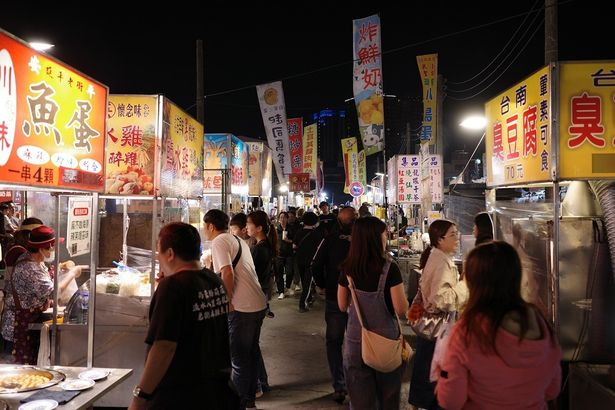 台南四大夜市の一つ、武聖夜市