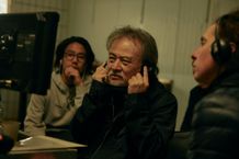 舞台をフランスに移し、柴咲コウを主演に、黒沢清監督がセルフリメイクする『蛇の道』