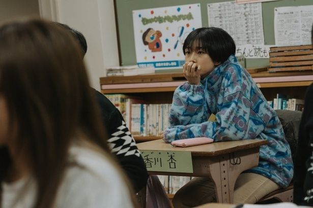 夜間学校に通い始める(『あんのこと』)
