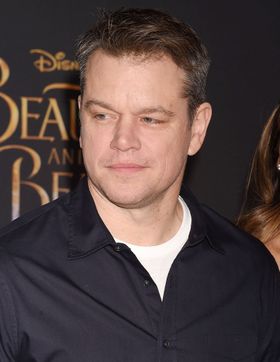 ベネチアで美人妻が話題に