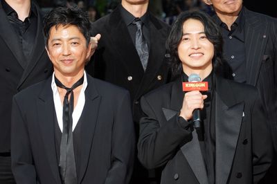 キャスト陣が、今回の王騎将軍は「レベチ」だと証言！