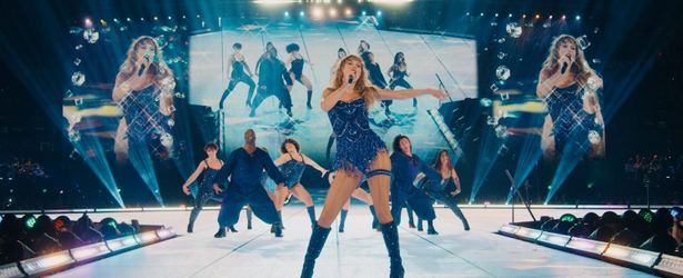 『テイラー・スウィフト: THE ERAS TOUR (Taylor's Version)』は Disney+ (ディズニープラス)にて独占配信中