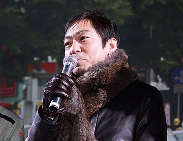 小学校時代に近所のドーベルマンにびびった体験を語ったくれた香川照之