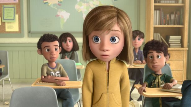 11歳の女の子ライリーは、環境の変化から感情が不安定になってしまう(『インサイド・ヘッド』)
