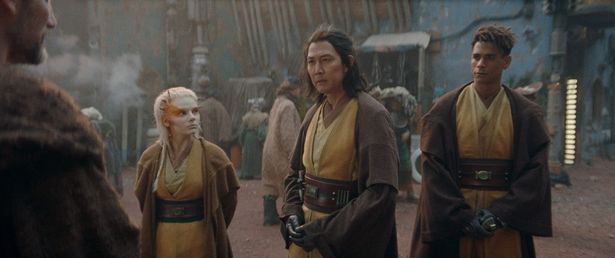 メイを捜して惑星オレガへやって来たソルたち