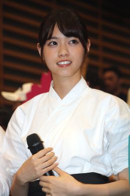 西野七瀬が「マネージャーには向いてない」と苦笑い