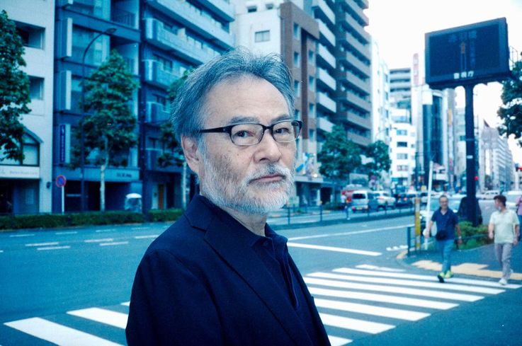 黒沢清監督作品では、なぜ撃たれても血が吹き出さない？